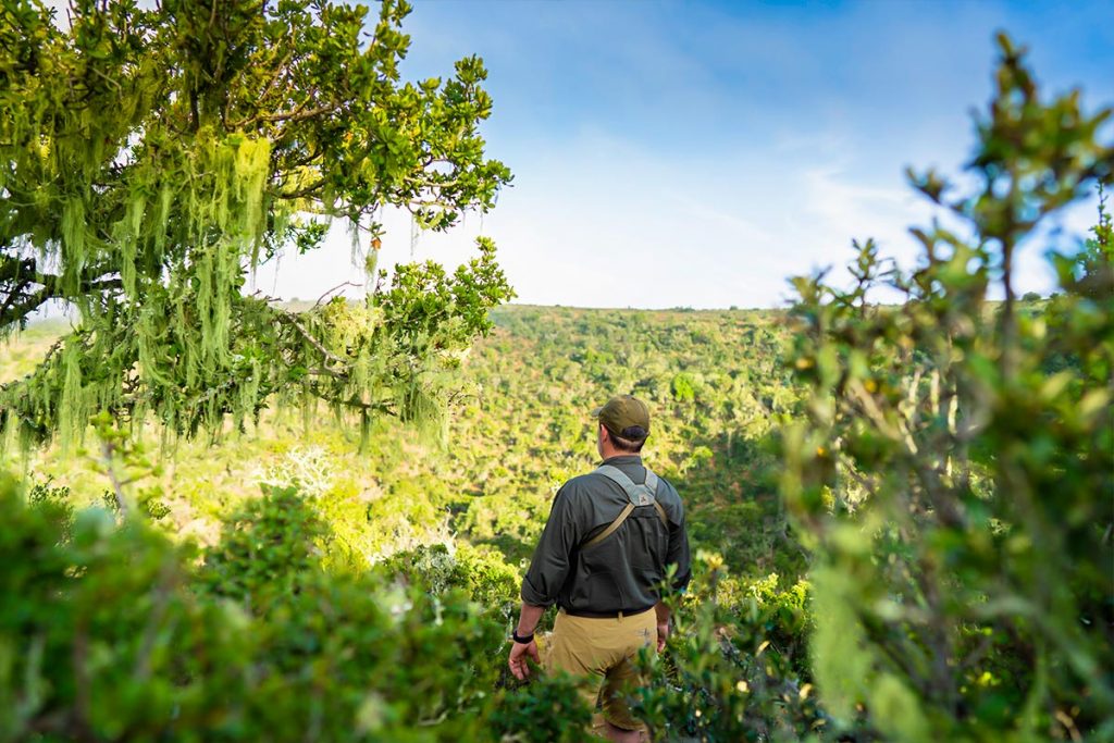 Luis Duharte in Africa with John X Safaris 21 1024x683