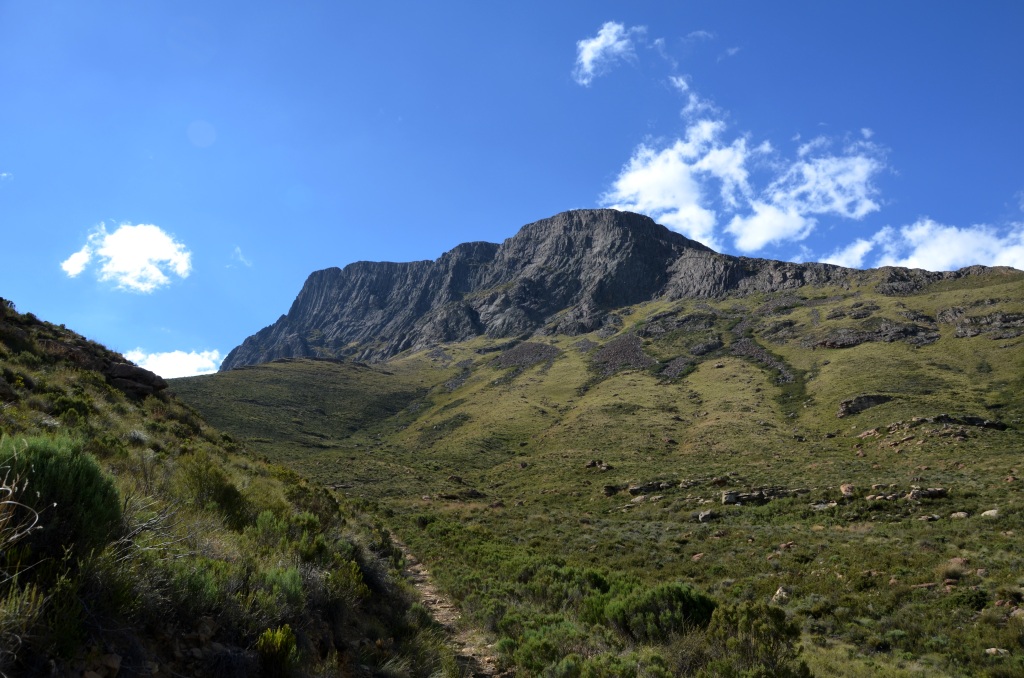 The thing about Vaal Rhebuck hunting is that the mountains always look so daunting from the bottom