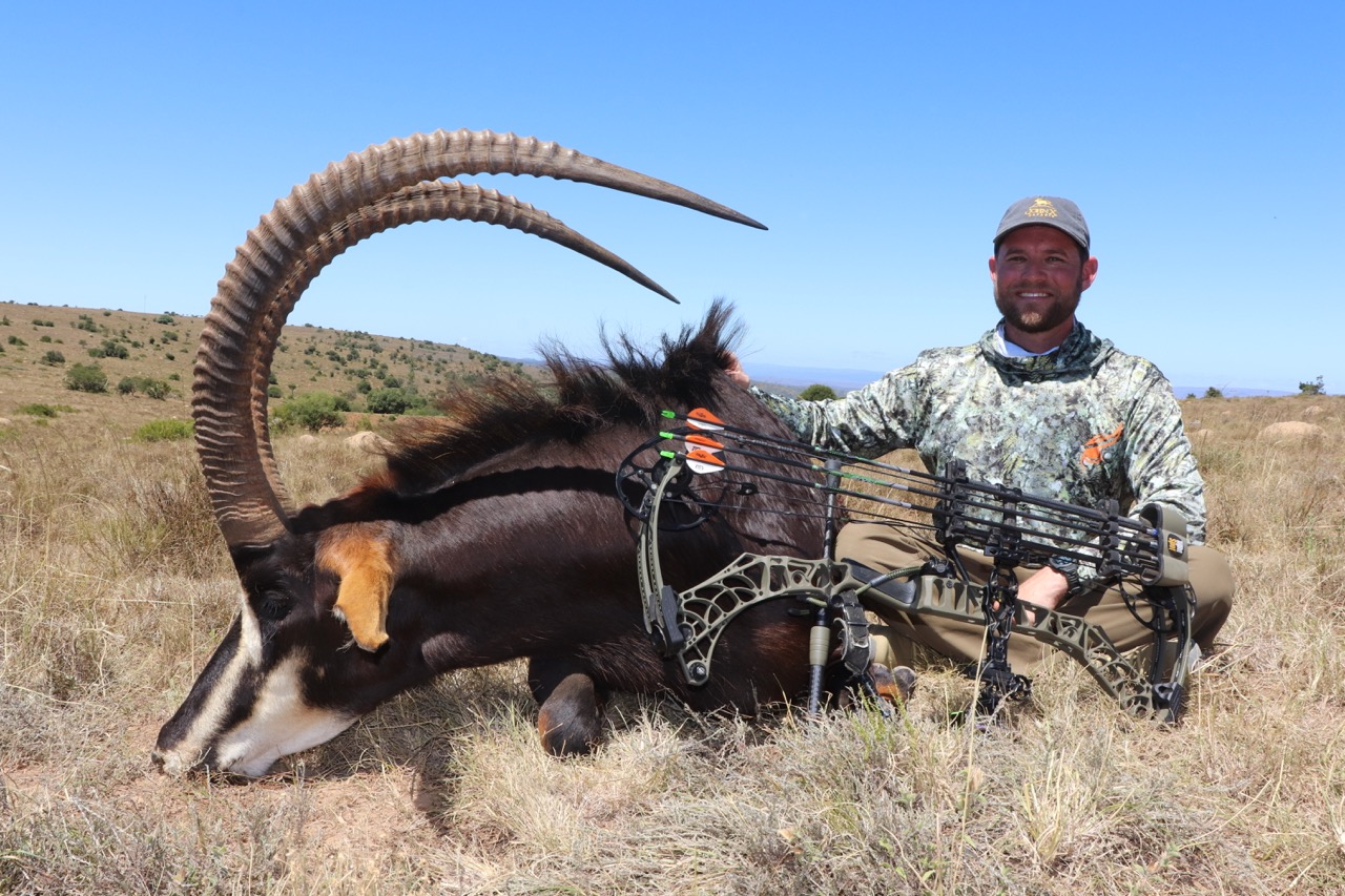 Hunting with JXSIMG 0090 Large