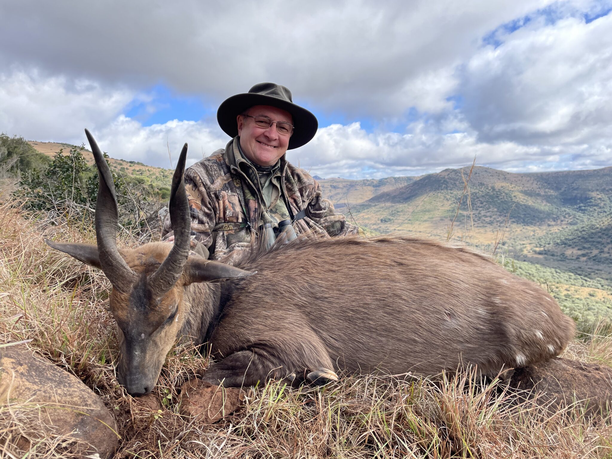 Walk Hunt under African Skies with JXSIMG 7336 scaled