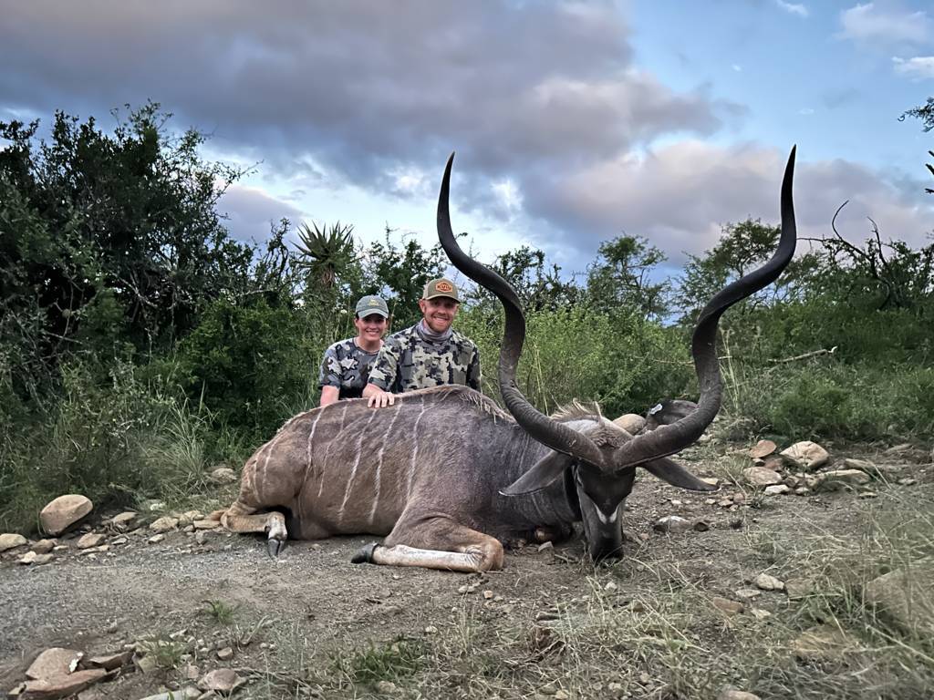 Bow Hunt with JXSIMG 6121