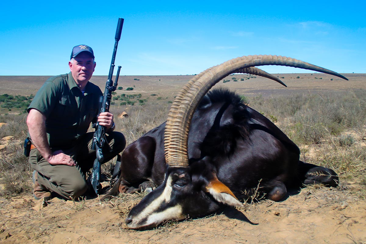 Rindlisbacher on safari with JXS 6